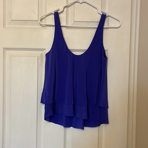 T. Babaton Blue Silk Tiered Tank top - Picture 3 of 5